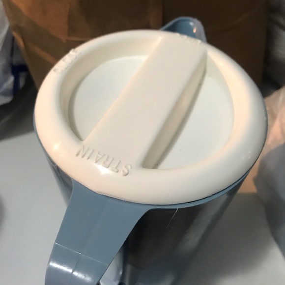 Vintage Serving Pitcher - Picture 4 of 6